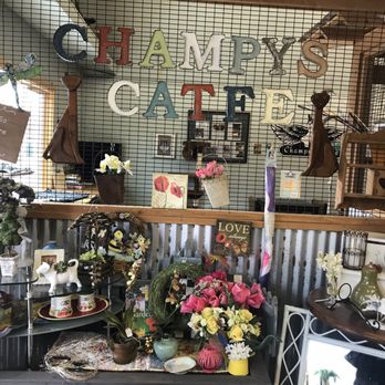 FieldHaven Marketplace - Where they keep the cats. - Thrift Stores Near Me - Lincoln, California FieldHaven Marketplace - Where they keep the cats. - Thrift Stores Near Me - Lincoln, California