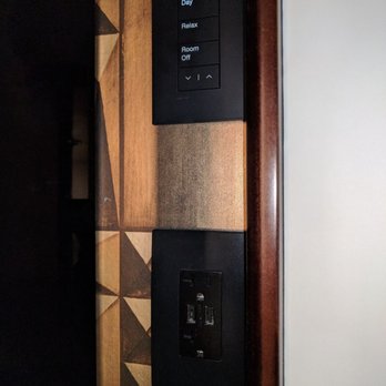 Viceroy Chicago - Outlet with USB ports next to the bed! You don't need to bring your brick. - Hotels Near Me - Chicago, Illinois Viceroy Chicago - Outlet with USB ports next to the bed! You don't need to bring your brick. - Hotels Near Me - Chicago, Illinois