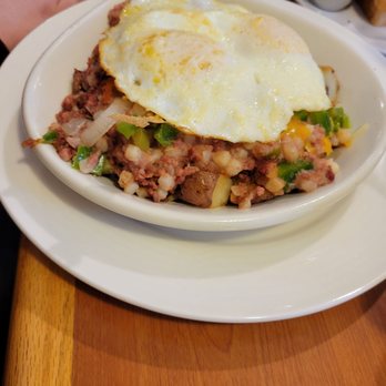 Honeybella Pancakes & Cafe - Egg skillet - Breakfast & Brunch Near Me - Wauconda, Illinois Honeybella Pancakes & Cafe - Egg skillet - Breakfast & Brunch Near Me - Wauconda, Illinois