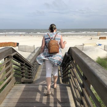Coast - Right on the beach - Seafood Near Me - Hilton Head Island, South Carolina Coast - Right on the beach - Seafood Near Me - Hilton Head Island, South Carolina