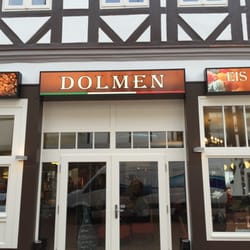 Eiscafe Dolmen - Eingang des neu eröffneten Dolmen.
