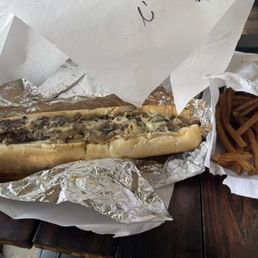Mushroom Forest Hills (Veggie) Cheesesteak, Fries