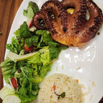 Santo Fish Restaurant - Grilled octopus cooked to perfection - Seafood Near Me - Pico Rivera, California Santo Fish Restaurant - Grilled octopus cooked to perfection - Seafood Near Me - Pico Rivera, California