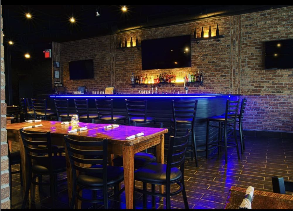 SOCIAL 7 BAR & GRILL 18 Photos 360 Old Kingston Road, Scarborough