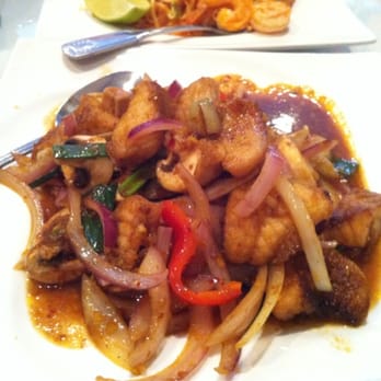 Phnom Penh House - Snapper - Cambodian Near Me - Alameda, California Phnom Penh House - Snapper - Cambodian Near Me - Alameda, California