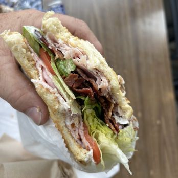 Don & Jo's Drive-In - Burgers Near Me - Ridgefield, Washington Don & Jo's Drive-In - Burgers Near Me - Ridgefield, Washington
