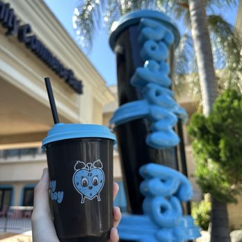 Wakey Wakey - Outside IG: @ammysalamii - Coffee & Tea Near Me - Tarzana, California Wakey Wakey - Outside IG: @ammysalamii - Coffee & Tea Near Me - Tarzana, California