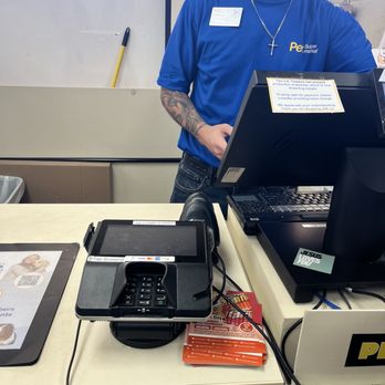 Pet Supermarket - The employee needing customer service training. Not even a smile. - Pet Stores Near Me - Saint Cloud, Florida Pet Supermarket - The employee needing customer service training. Not even a smile. - Pet Stores Near Me - Saint Cloud, Florida