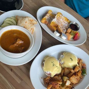 Parlay - Malaysian Curry chicken with Roti Canai, French toast with fruits, and Eggs Benedict with Canadian Bacon and home fries - New American Near Me - Sunset Park, New York