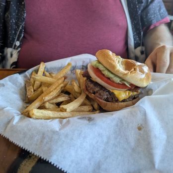 Main Deck - Yum - Comfort Food Near Me - Inglis, Florida