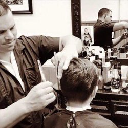 Robert's Barber Shop