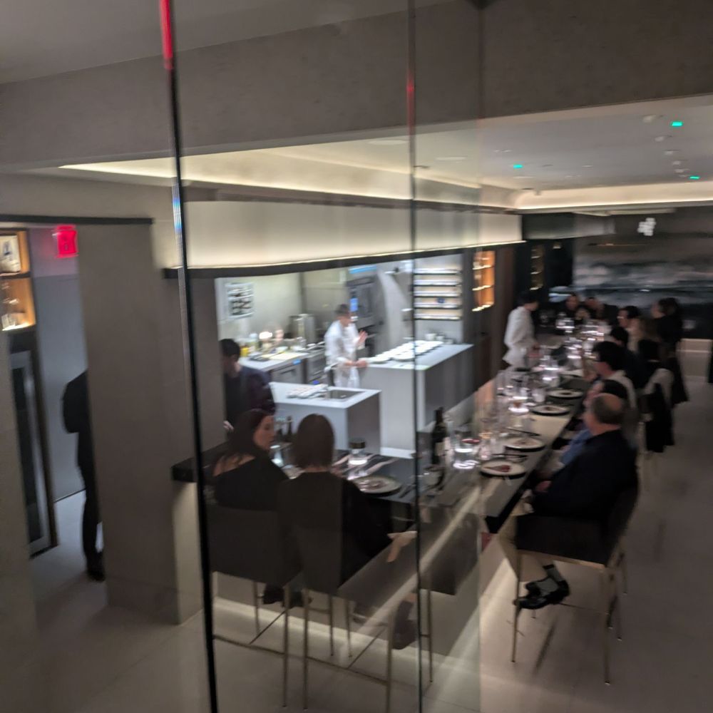 Nōksu - Ambiance - Seafood Near Me - New York, New York
