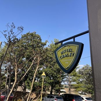 The Hotel Chalet - Hotels Near Me - Chattanooga, Tennessee The Hotel Chalet - Hotels Near Me - Chattanooga, Tennessee