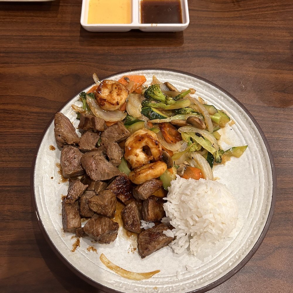 KANZI - Steak Hibachi - Sushi Bars Near Me - The Colony, Texas