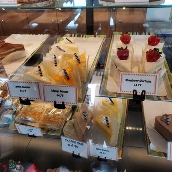 Elvin's Bakery - Bakeries Near Me - Honolulu, Hawaii
