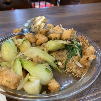 Furi Chinese Restaurant - Had to eat some to reveal the noodles - Cantonese Near Me - Edmonds, Washington Furi Chinese Restaurant - Had to eat some to reveal the noodles - Cantonese Near Me - Edmonds, Washington
