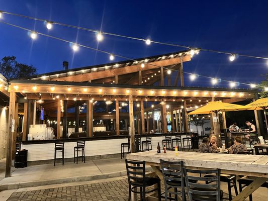 DAS BBQ West Midtown by null