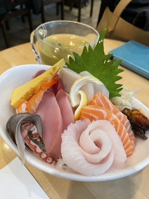 Matsutake Sushi by null