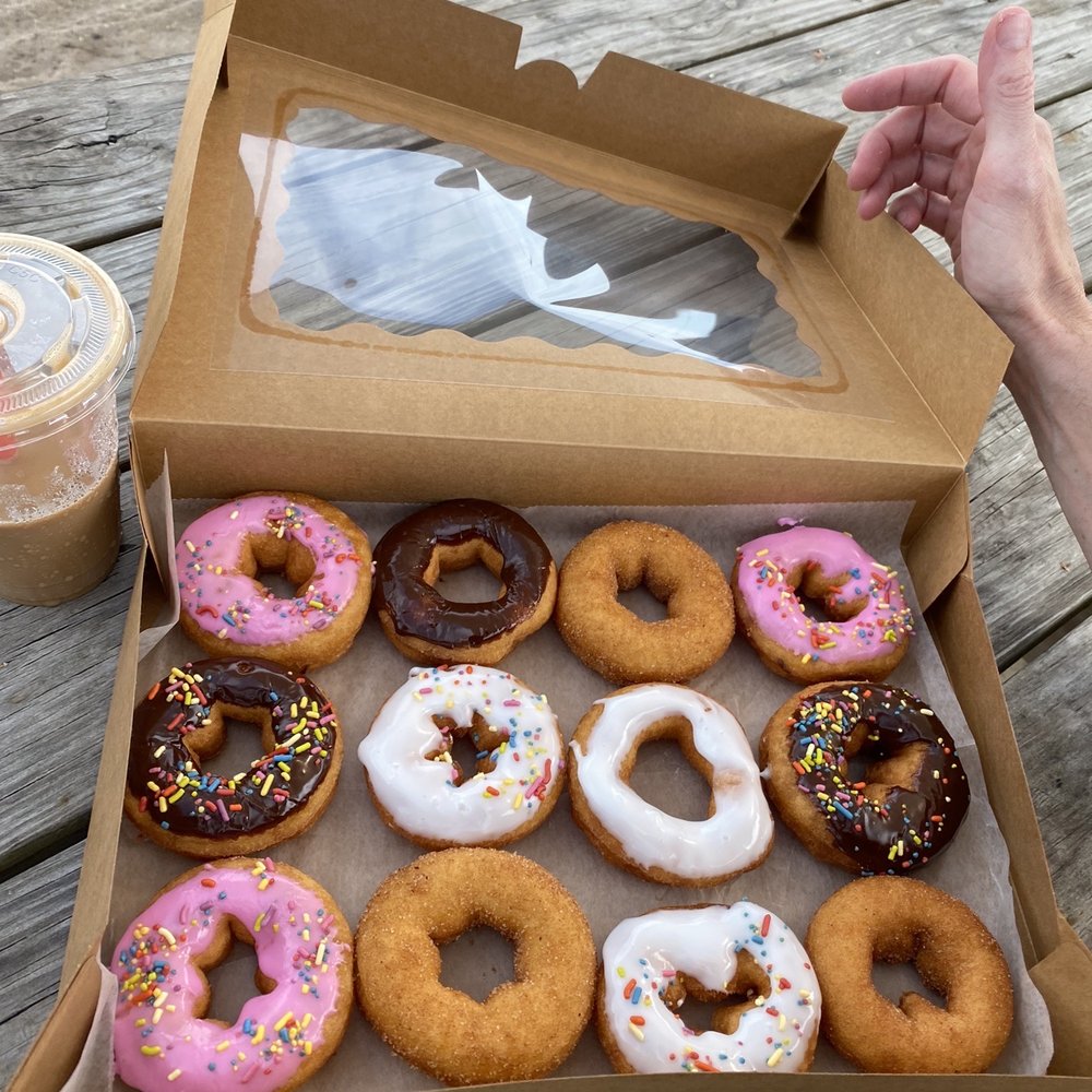 A dozen donuts A dozen donuts