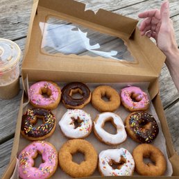 A dozen donuts A dozen donuts