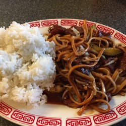 House of China - Beef Lo mein