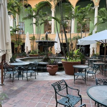 Fontana Restaurant - Italian Near Me - Coral Gables, Florida Fontana Restaurant - Italian Near Me - Coral Gables, Florida