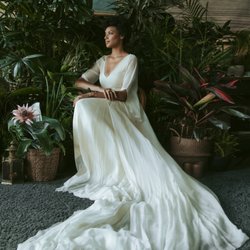 Pure Magnolia Gowns