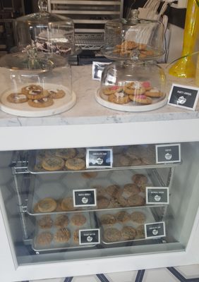 Cookies with Tiffany, Voted Best Bakery by Seattle Magazine 2024 Readers Choice Awards by null