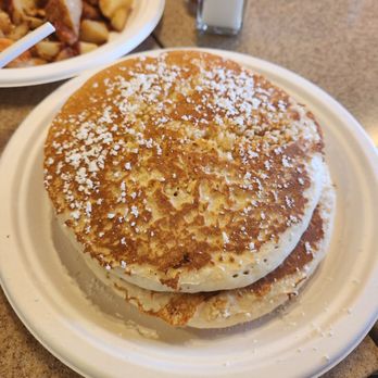 Koa Pancake House - Macadamia nut pancakes - Breakfast & Brunch Near Me - Honolulu, Hawaii Koa Pancake House - Macadamia nut pancakes - Breakfast & Brunch Near Me - Honolulu, Hawaii