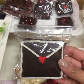 Chocolate Manor - Chocolatiers & Shops Near Me - Davenport, Iowa Chocolate Manor - Chocolatiers & Shops Near Me - Davenport, Iowa