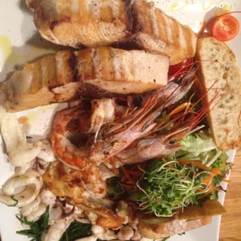 Fischfabrik - Fish & Chips Near Me - Berlin, BE