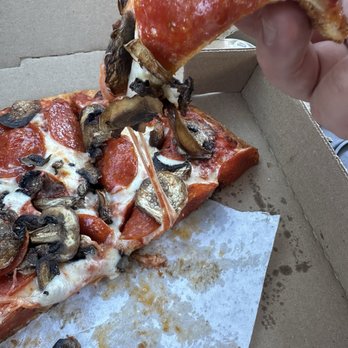 Premium Pizza - Small pepperoni and mushroom , still got a cheese pull half way through the pizza - Pizza Near Me - San Jose, California Premium Pizza - Small pepperoni and mushroom , still got a cheese pull half way through the pizza - Pizza Near Me - San Jose, California