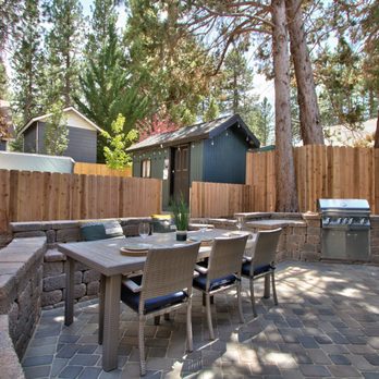 Roberts Outdoor - Landscaping Near Me