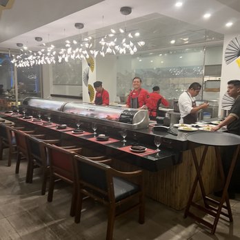 Hiroshi Sushi - Sushi Bars Near Me - Cancún, ROO