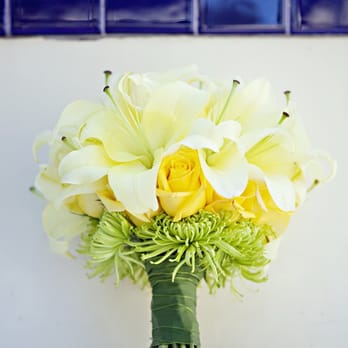 Yellow Vase - Bridal bouquet from Yellow Vase - Bakeries Near Me - Redondo Beach, California