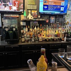 Sherby's Pub - The bar
