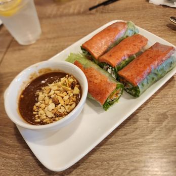 Hue Restaurant - Nem Nuong Cuon - Grilled Pork Spring Rolls - Vietnamese Near Me - San Jose, California Hue Restaurant - Nem Nuong Cuon - Grilled Pork Spring Rolls - Vietnamese Near Me - San Jose, California