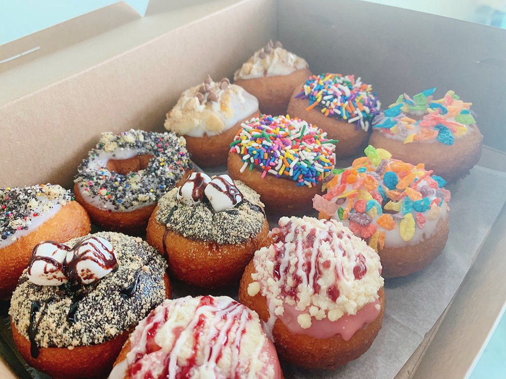 ELITE EXPERIENCE BRO’S DOUGHS FULLER AVE 465 Fuller Ave NE, Grand