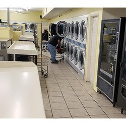 We'll Wash Laundromat - N Zapata Highway