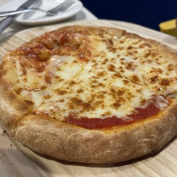Lapper Sports Bar + Kitchen - Kids Pizza - Sports Bars Near Me - San Diego, California