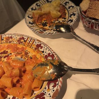Carbone - Spicy rigatoni, Toetellini al Ragu - New American Near Me - Miami, Florida