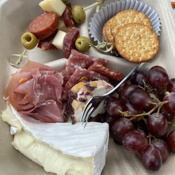 Simply Celeste’s - Charcuterie appetizers - Caterers Near Me