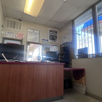 Quality Tune-Up - Main entrance - Auto Repair Near Me - Sacramento, California Quality Tune-Up - Main entrance - Auto Repair Near Me - Sacramento, California