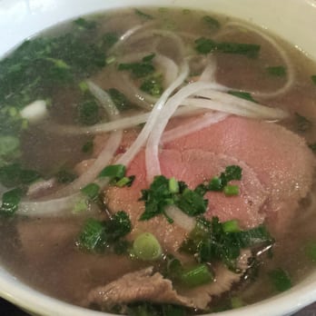 Saigon Shack - classic beef pho (a LOT of noodles under the meat - I just didn't take a picture after mixing because it didn't look nice) - Vietnamese Near Me - New York, New York Saigon Shack - classic beef pho (a LOT of noodles under the meat - I just didn't take a picture after mixing because it didn't look nice) - Vietnamese Near Me - New York, New York