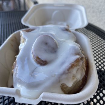 Cinnamon Roll Place - Cinnamon Roll - Bakeries Near Me - Kihei, Hawaii