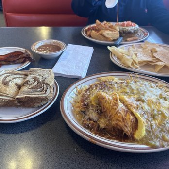Weck's - Me and my kiddo this morning - Breakfast & Brunch Near Me - Los Lunas, New Mexico