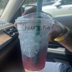 Starbucks - Summer berry refresher
