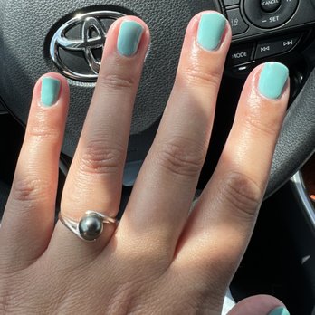 Lotus Nails and Spa - Nail Salons Near Me - Redmond, Oregon