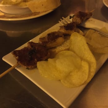 Casa Pepe - Pincho de cordero moruno. - Spanish Near Me - Seville, SE Casa Pepe - Pincho de cordero moruno. - Spanish Near Me - Seville, SE