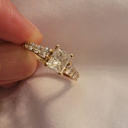 Simonian Jewelers - My new ring!